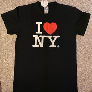 NWT Official NY City tee